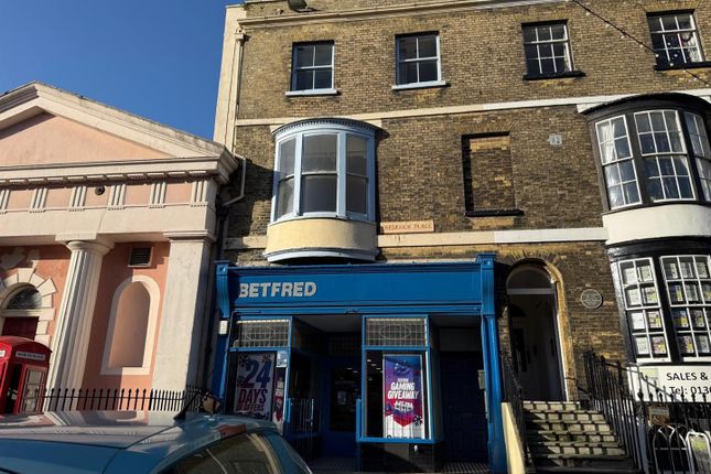3 bed property, in Frederick Place, £495,000