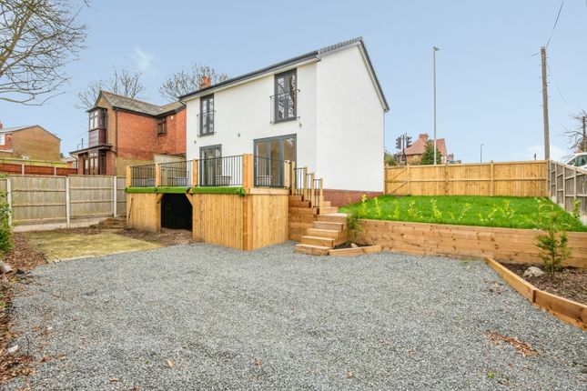 4 bed property, in Coppice Lane, £315,000