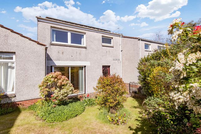 3 bed property, in Straiton Wynd, £260,000