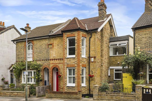 3 bed property, in Warner Road, £700,000