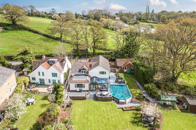 4 bed property, in Sleight Lane, £1,195,000