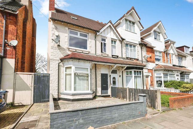 7 bed property, in Henry Road, £450,000