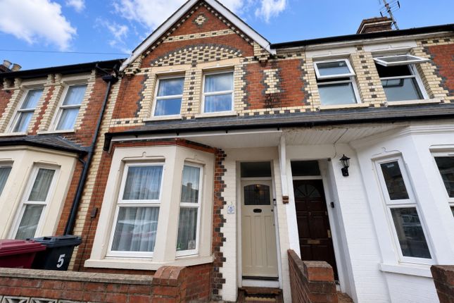 3 bed property, in Catherine Street, £360,000