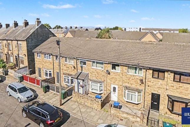 3 bed property, in Beverley Street Bradford BD4, £140,000