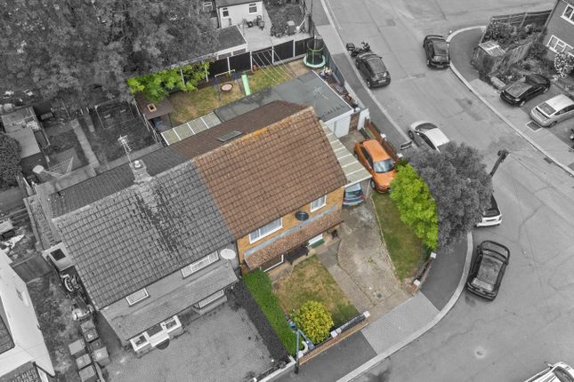 3 bed property, in Shakespeare Drive, £625,000