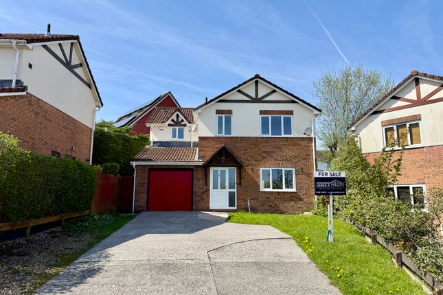 4 bed property, in Waunbant Court, £365,000