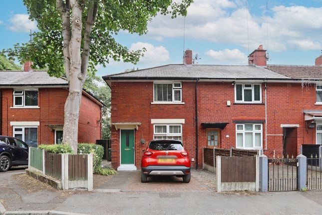 2 bed property, in Dudley Avenue, £175,000