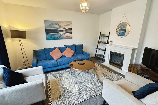 3 bed property, in Selbrooke Crescent, £325,000