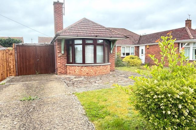 3 bed property, in Oxstalls Drive, £260,000