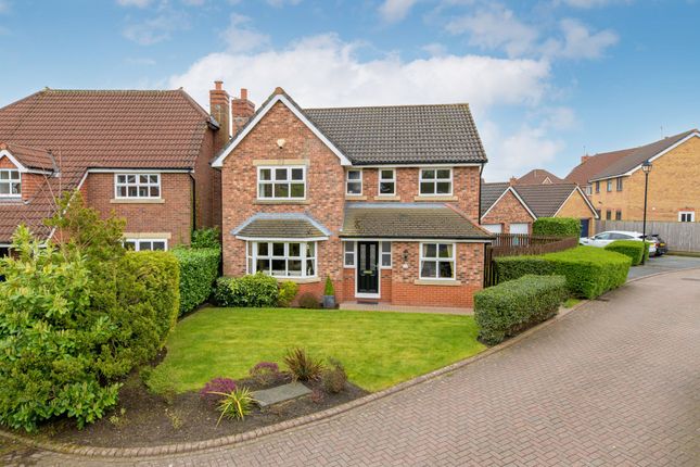 4 bed property, in Beamish Close, £625,000