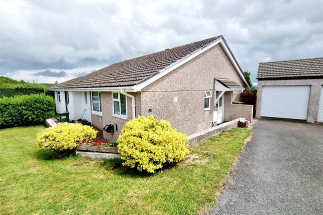 2 bed property, in Moorfield Road, £239,950