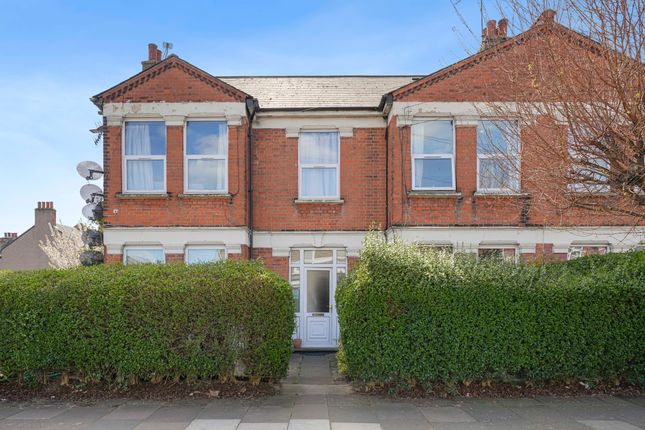 3 bed property, in Granville Road, £450,000
