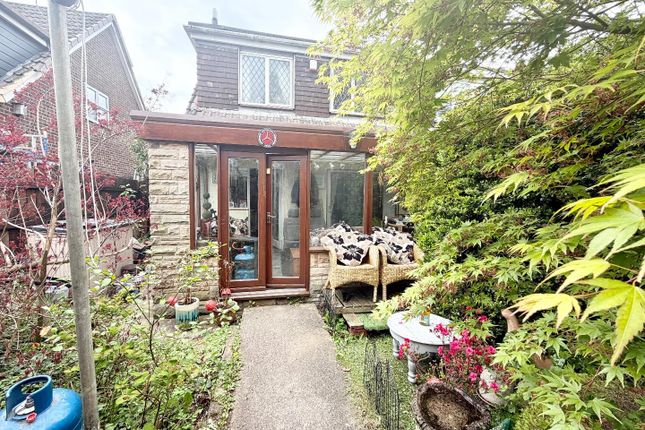 3 bed property, in Thornaby Road, £160,000