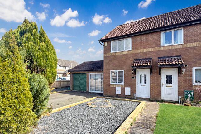 2 bed property, in Neyland Drive, £160,000
