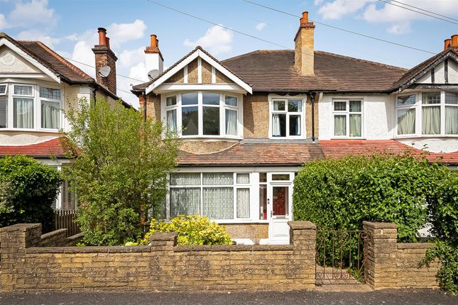 4 bed property, in Penwortham Road, £650,000