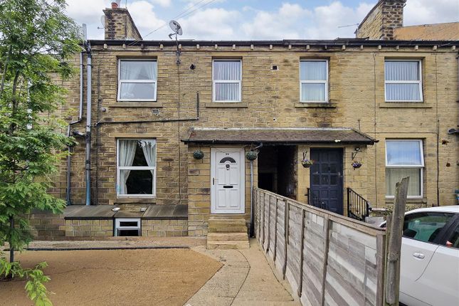 3 bed property, in Tanfield Road, £125,000