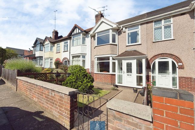 3 bed property, in Evenlode Crescent, £180,000
