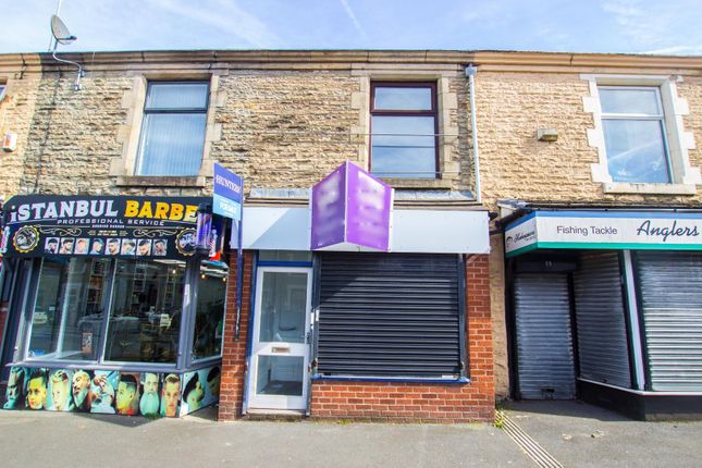 1 bed property, in Blackburn Road, £130,000