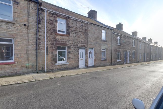 2 bed property, in Edith Street, £80,000