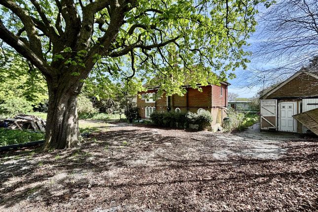 4 bed property, in Little Chart Road, £750,000