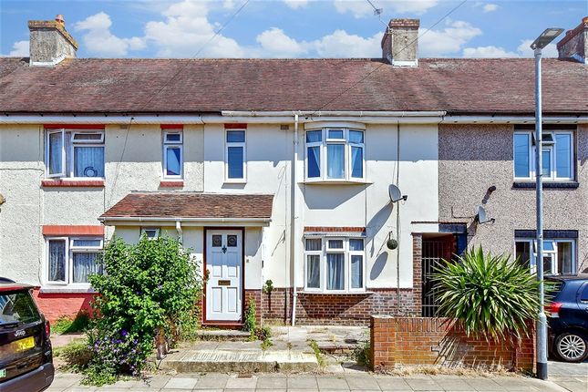 4 bed property, in Totland Road, £295,000
