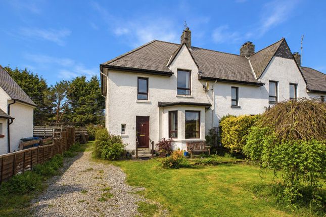 3 bed property, in 12 Grampian Crescent, £190,000