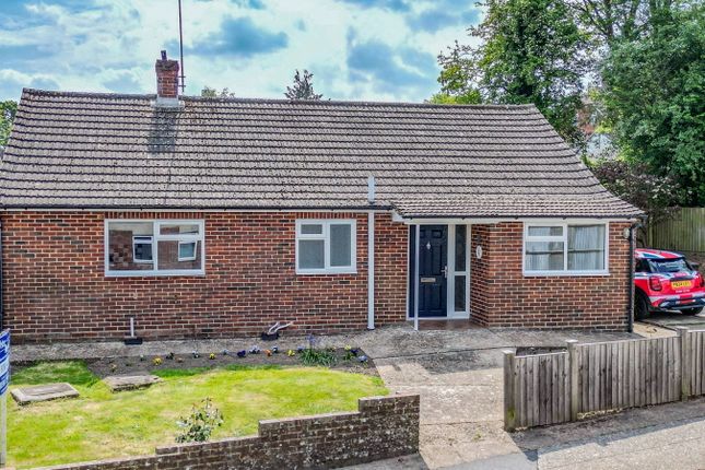 3 bed property, in Wheatfield Drive, £475,000