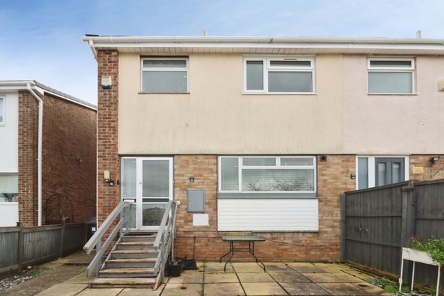 3 bed property, in Albany Way, £300,000