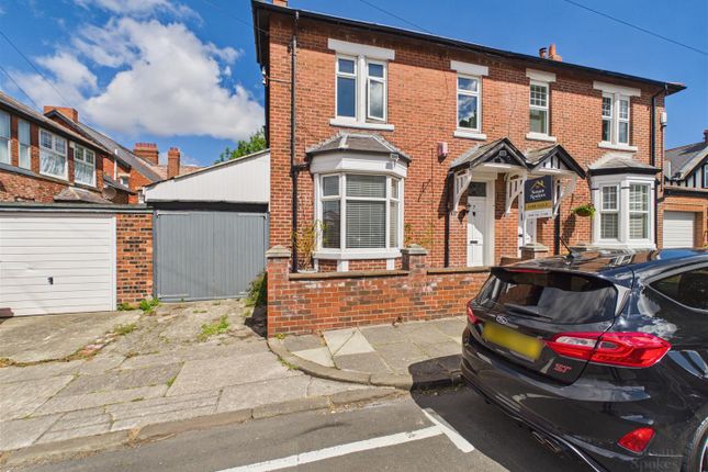 3 bed property, in Grosvenor Gardens, £395,000
