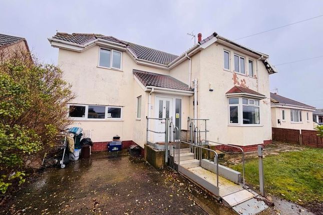4 bed property, in Roland Avenue, £235,000
