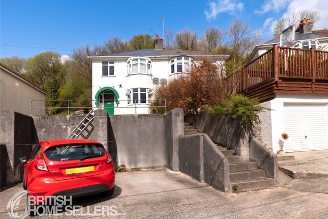 3 bed property, in Old Exeter Road, £275,000