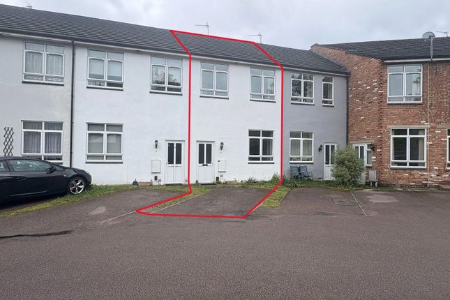 2 bed property, in Cavendish Mews, £150,000