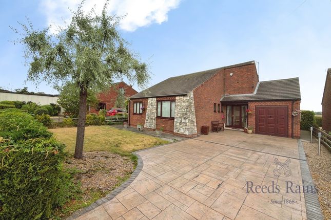 3 bed property, in Doncaster Road, £400,000