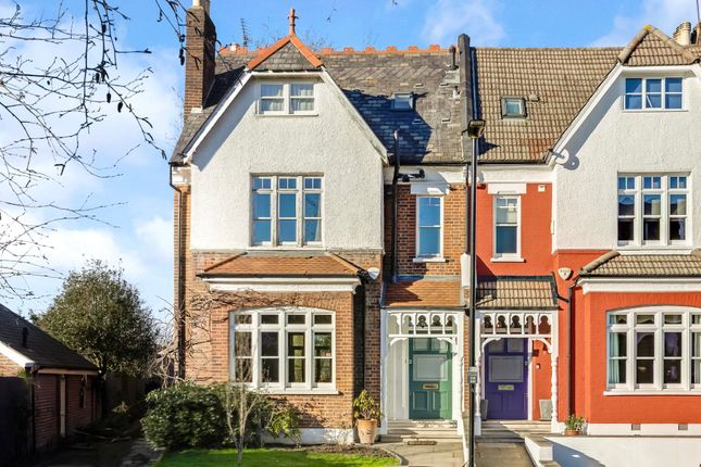 6 bed property, in Onslow Gardens, £2,500,000