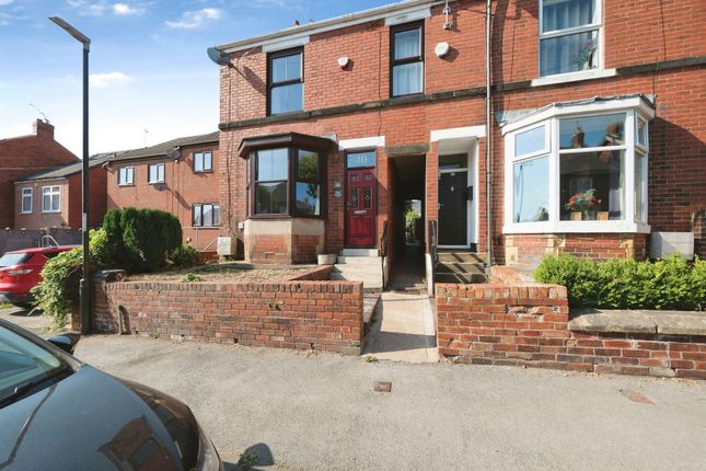 3 bed property, in York Street, £200,000