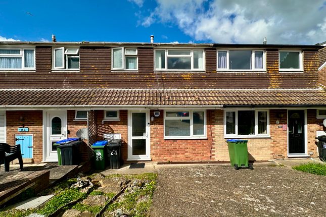 3 bed property, in Fullwood Avenue, £320,000