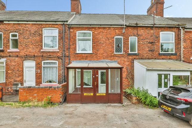 3 bed property, in New Row, £100,000
