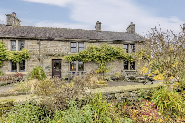 2 bed property, in Butterton, £525,000