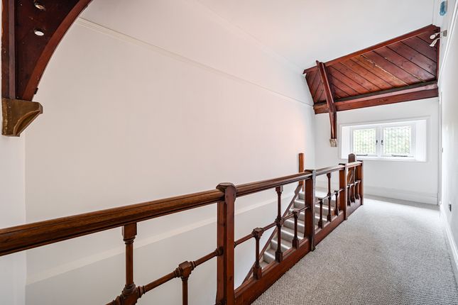 6 bed property, in The Drive, £1,250,000