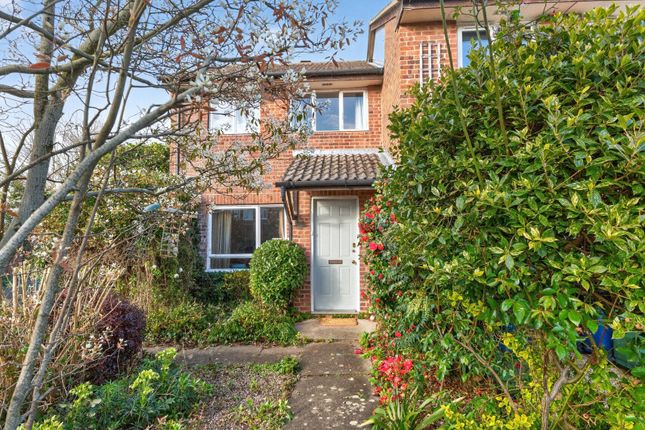 3 bed property, in Purcell Road, £425,000