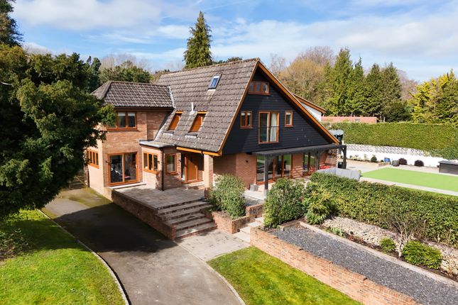 6 bed property, in Outdowns, £1,825,000