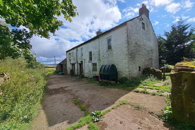 5 bed property, in Nenthead Road, £395,000