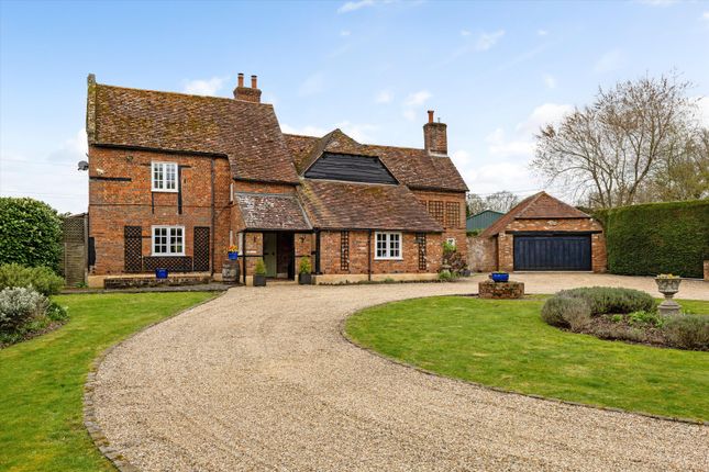 4 bed property, in New Road, £1,200,000