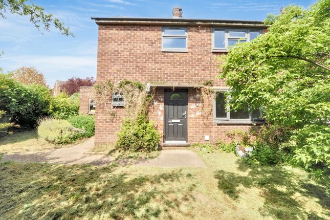 3 bed property, in Woodview, £180,000