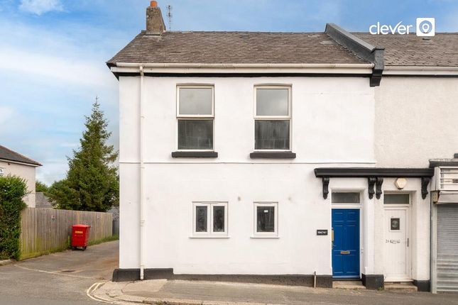 2 bed property, in Henderson Place, £125,000
