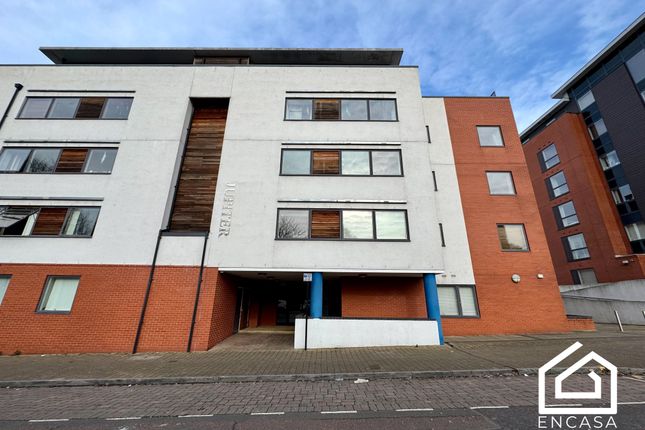2 bed property, in Ryland Street, £175,000