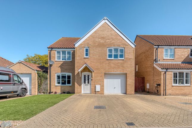 5 bed property, in Howard's Way, £400,000