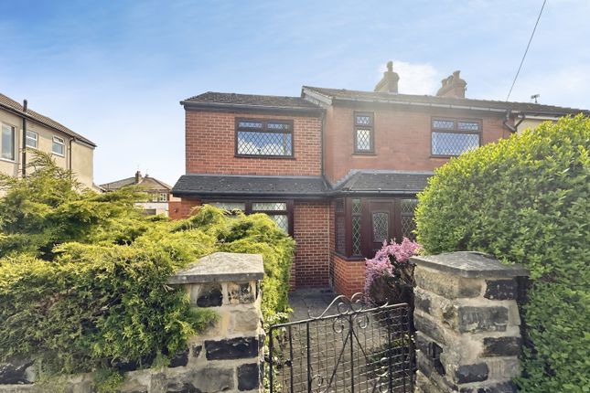 4 bed property, in Vesper Walk, £365,000