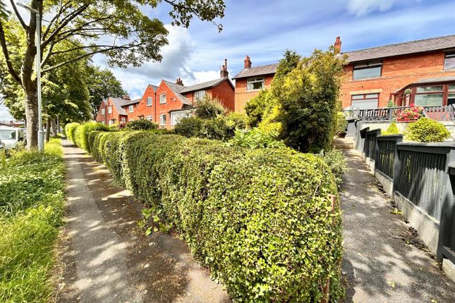3 bed property, in Milton Avenue, £210,000