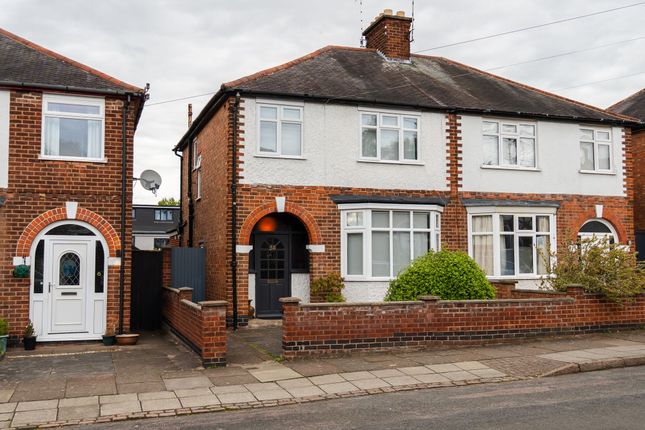 3 bed property, in Stanfell Road, £375,000